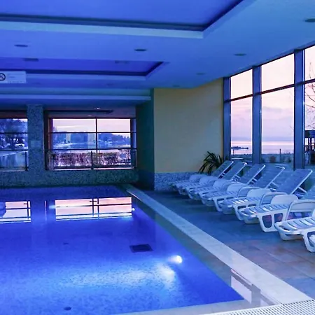 Stunning In W/ 1 Bedrooms * Siofok
