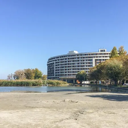 Stunning In W/ 1 Bedrooms * Siofok